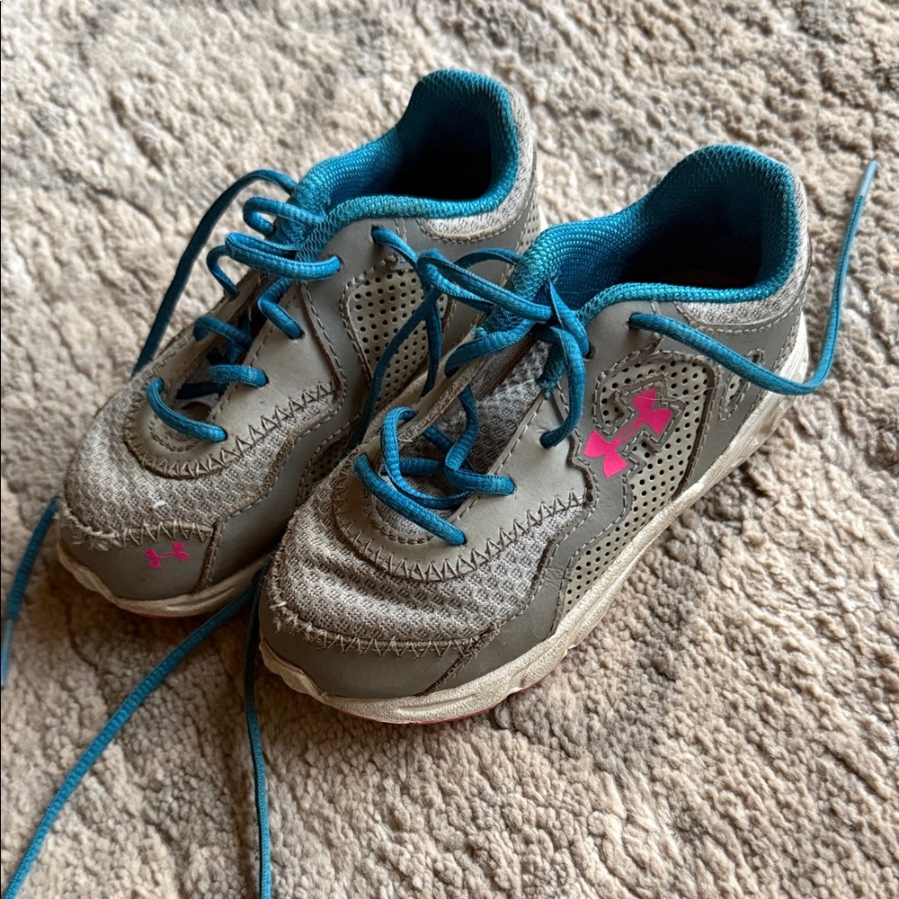 Under Armour Girls Gray Sneakers with Blue and Pink Accents